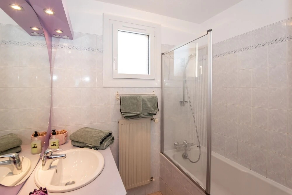 "La Combe Fleurie" Appartements & Chambres