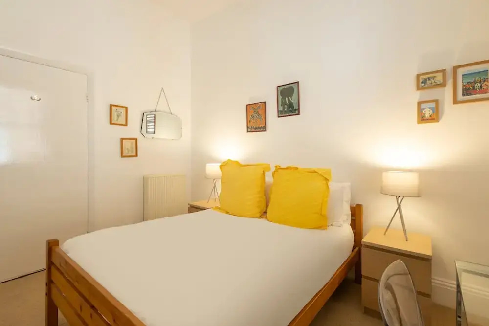 Host Stay Chatsworth Court Apartment