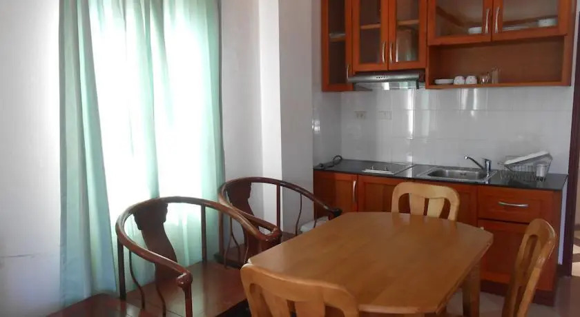 Niraxay Apartment