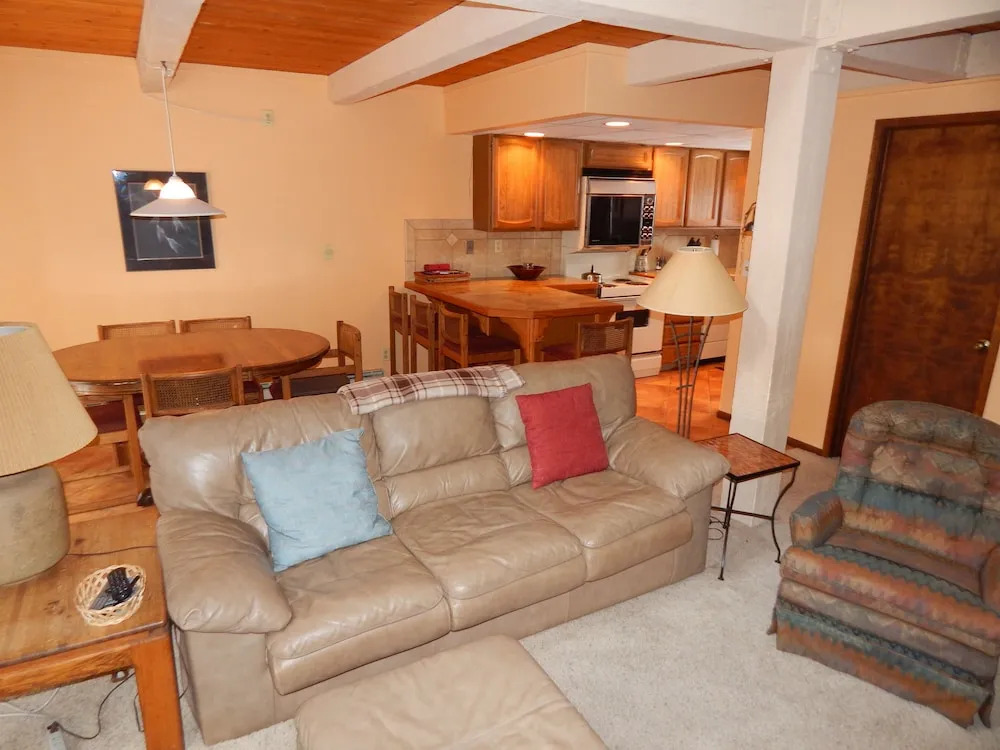 Timber Ridge Building 2 Unit B by Stay Winter Park