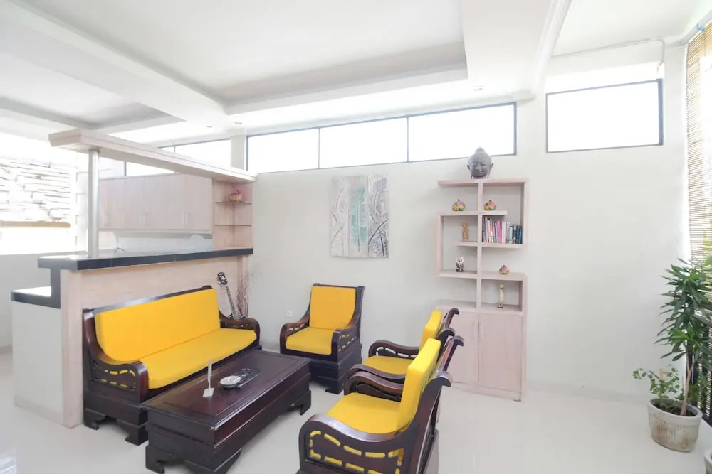 Airy Sanur Bypass Ngurah Rai Gang Merpati 7B Bali