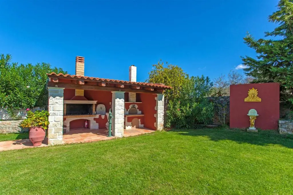 Villa Antina by PosarelliVillas