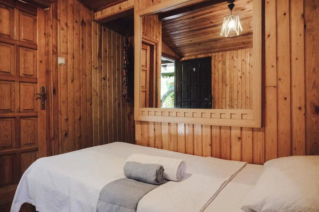 Base Bungalow Olympos