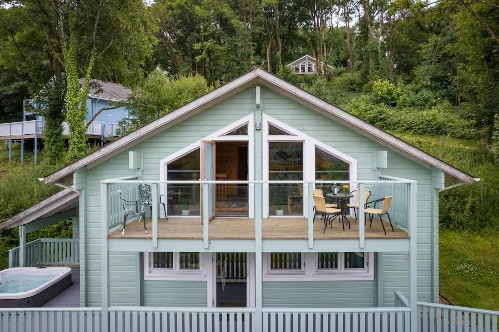 Everwyn Lodge - Luxury Lodge With Hot Tub