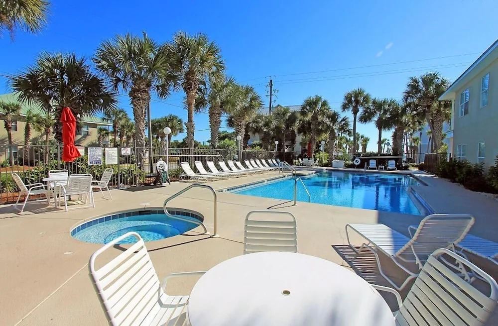 Caribbean Dunes 120 in Crystal Beach by Real Joy vacations