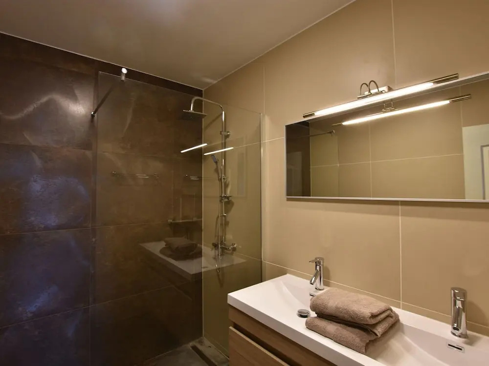 Cozy Apartment in West Flanders with Sauna & Hot Tub