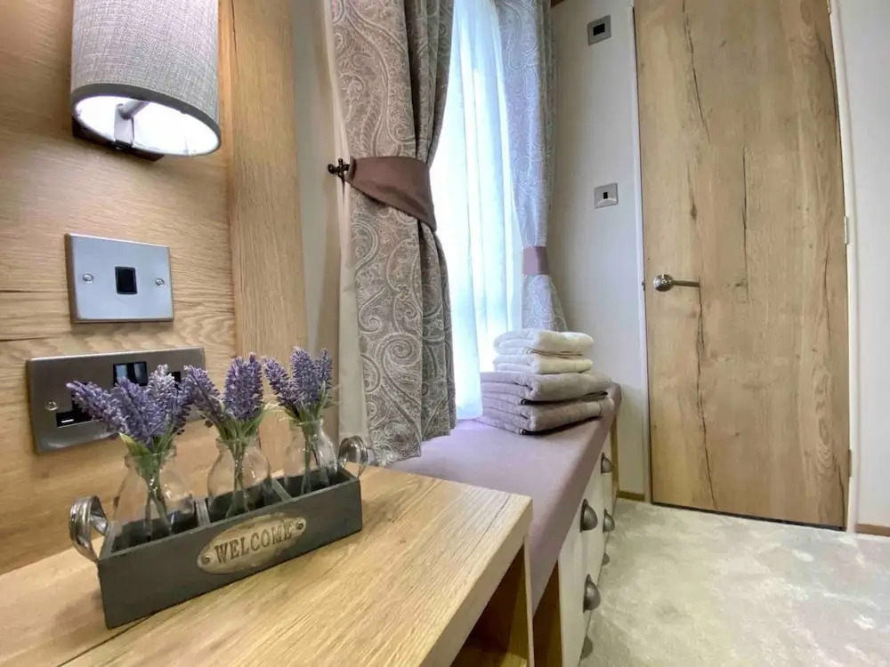 Stunning 2-bed Holiday Lodge Nr Padstow