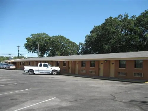 Western Skies Motel