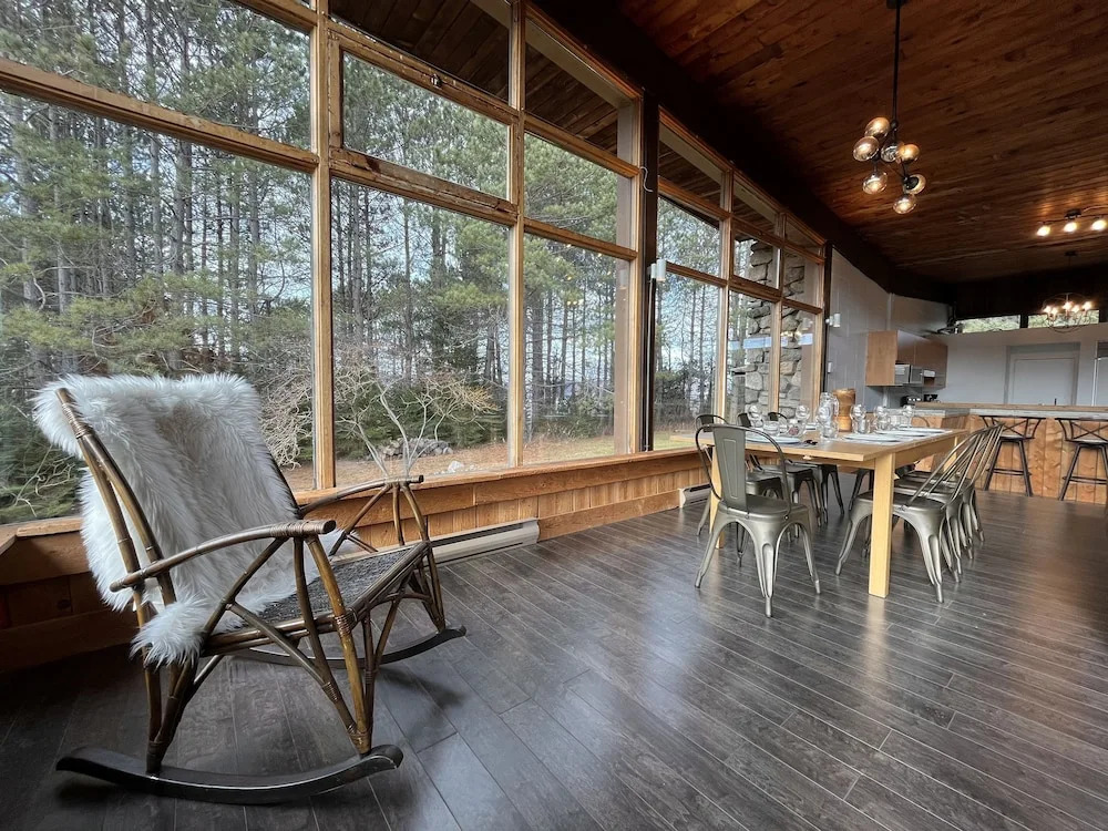 Le Grand Chalet by RVMT