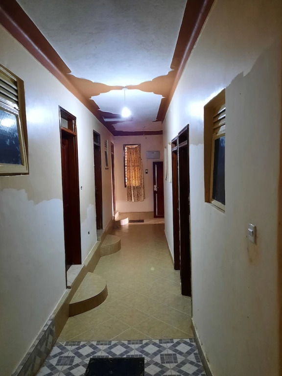 Airport Side Hotel Entebbe