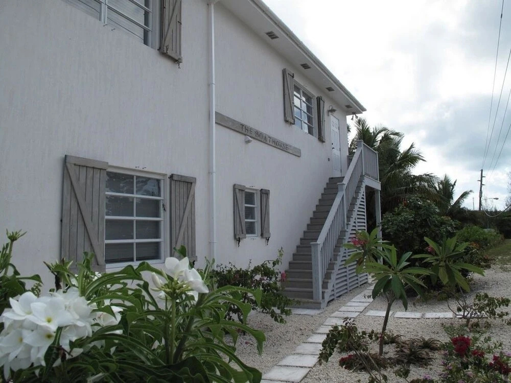 The Boat House 3 Bedroom Home