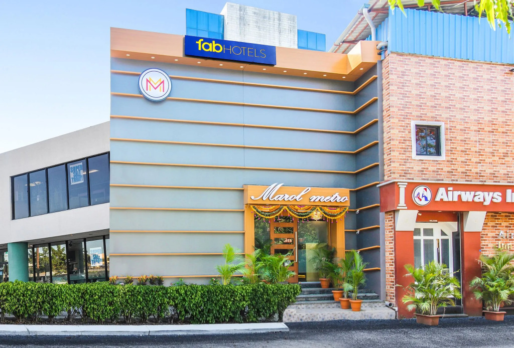 FabHotel Marol Metro