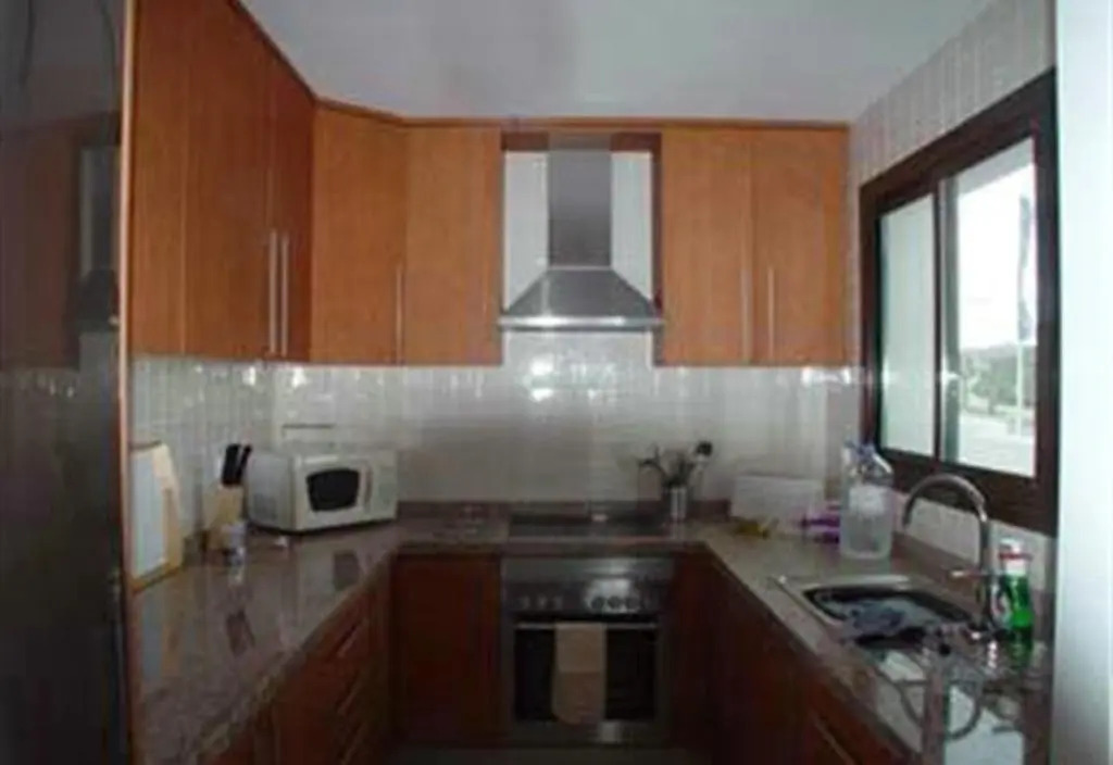3 bed Penthouse great views