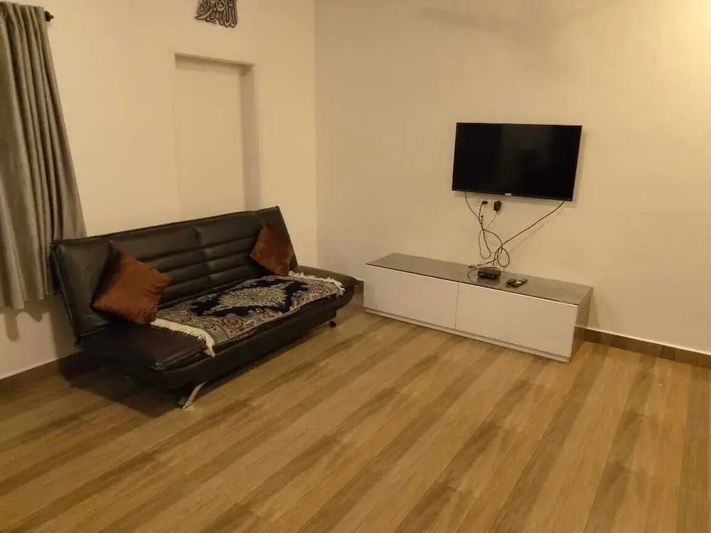 Thavika Silverwoods Residence