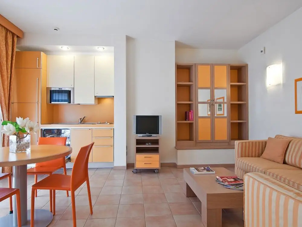 Long Stay Comfort Apartment With Backyard Rome Area Residence