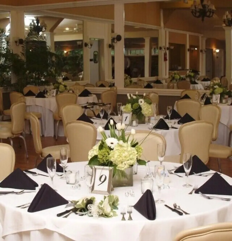 Cameron Estate Inn