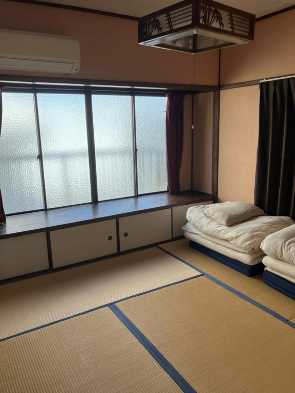 尾道ゲストハウス シータ村