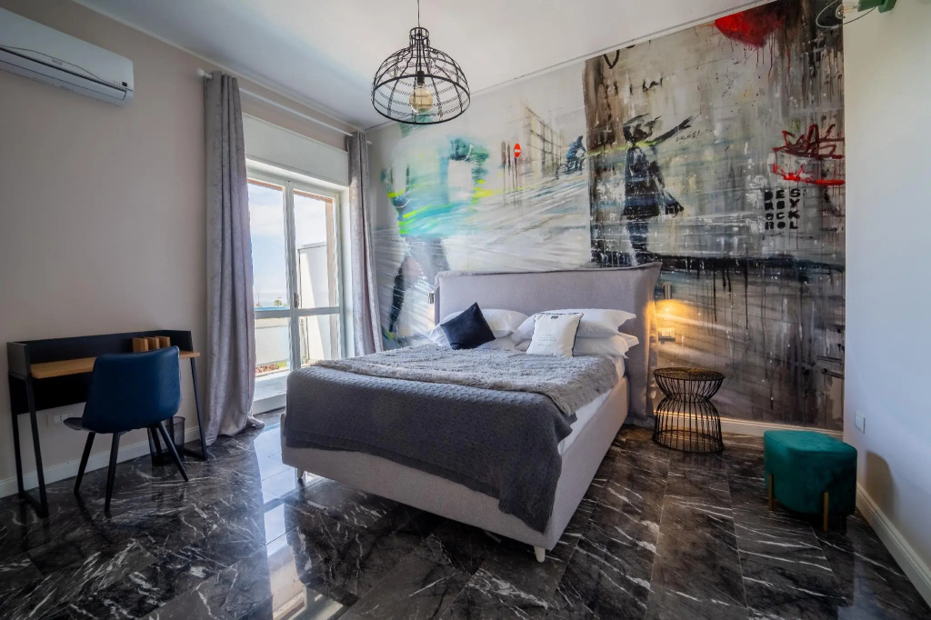 Urban Rooms