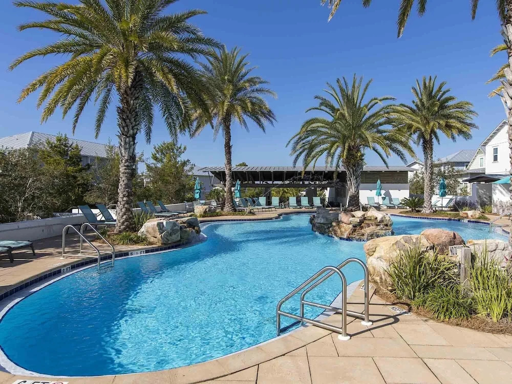Seabreeze by Southern Vacation Rentals