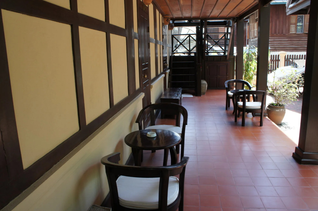 Villa Lao Wooden House