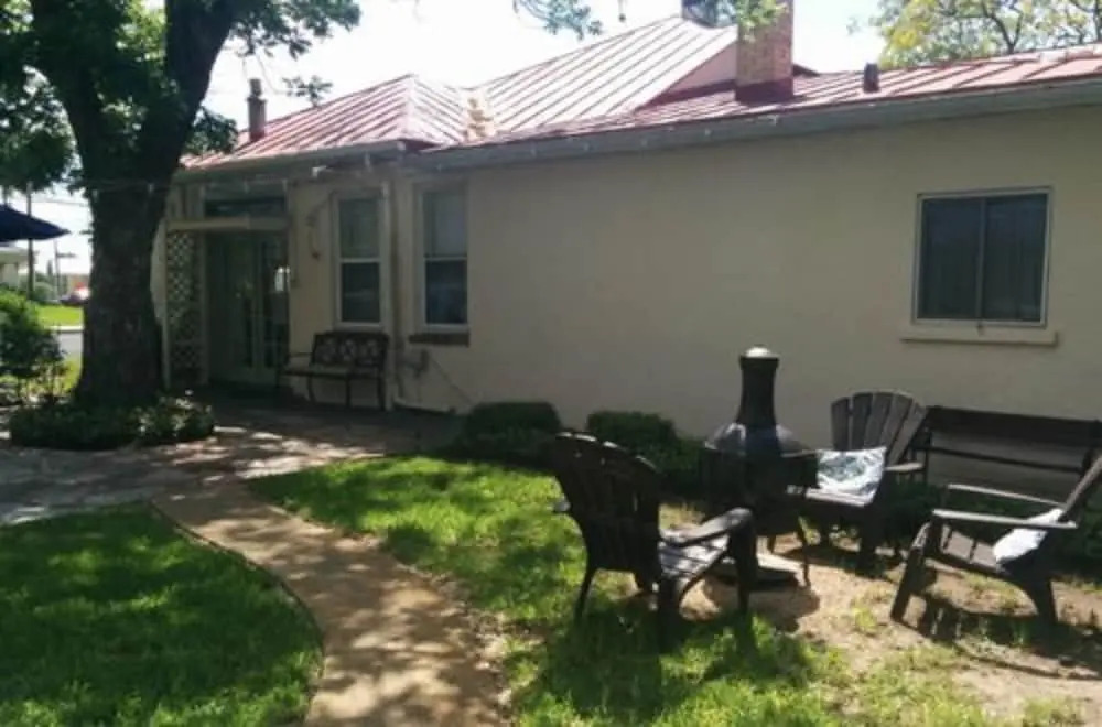 202 and Cottage