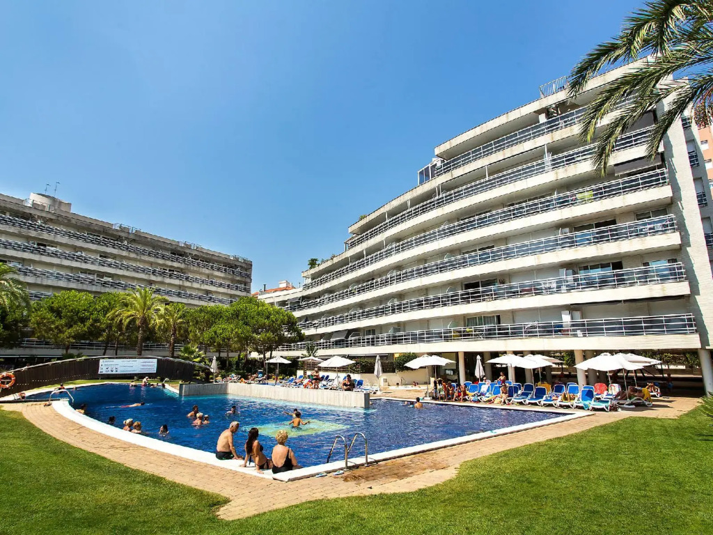 Suite Blanes - Three Bedroom