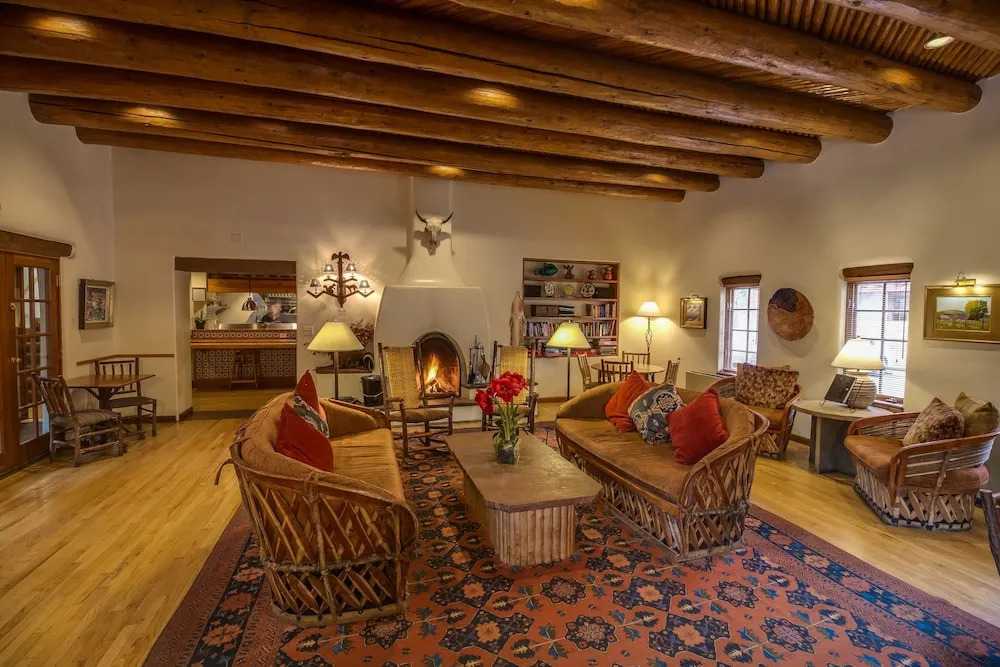 Inn on the Alameda