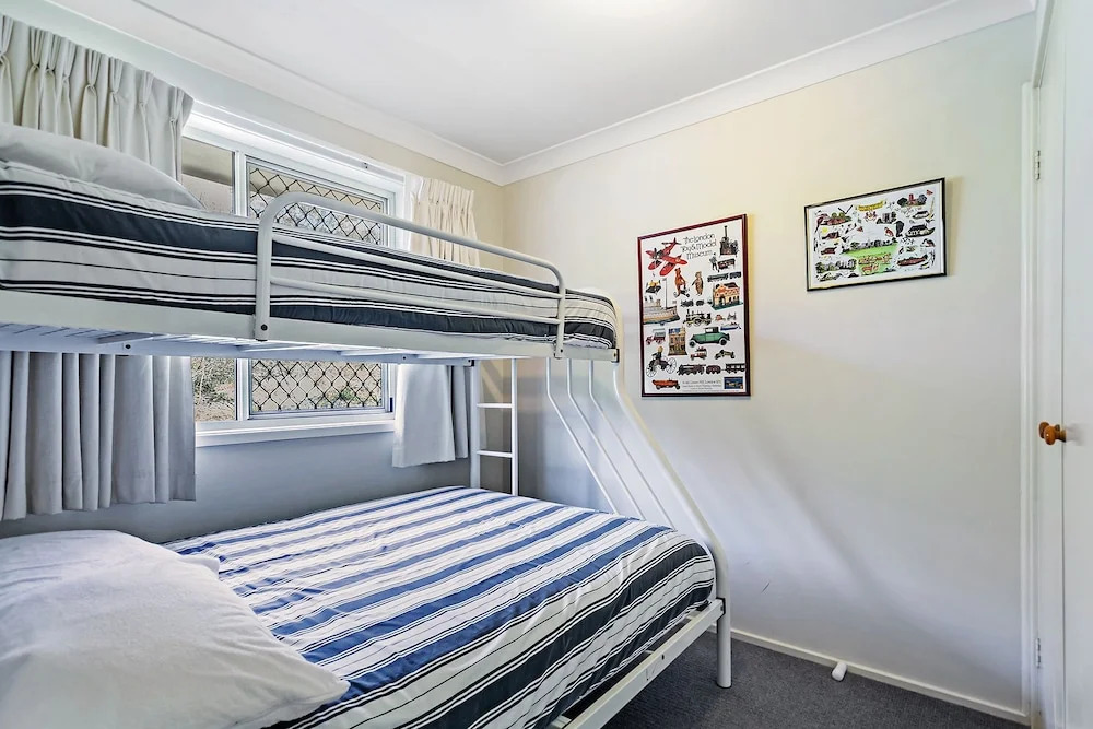 Sandranch, 123 Foreshore Drive