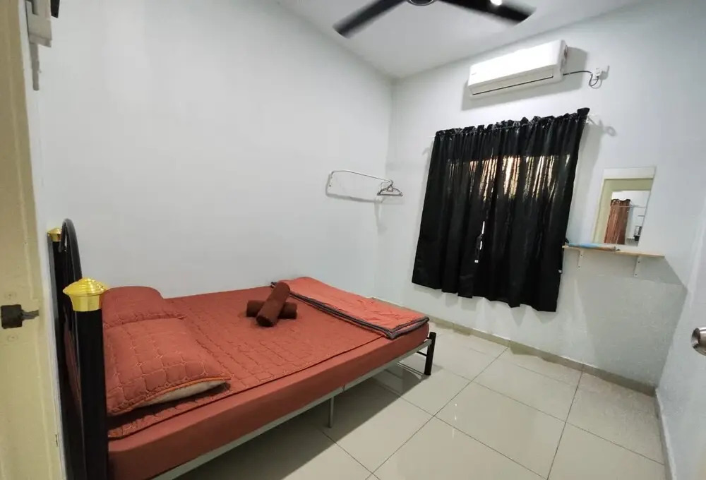 OYO Homes 90679 Bahari Homes