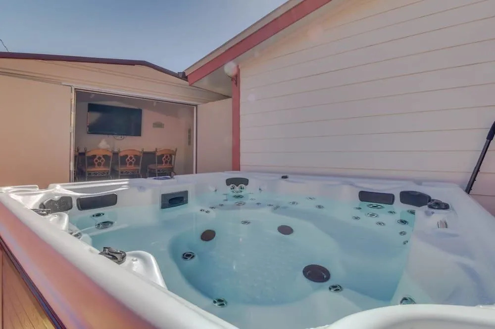 Sandy's Beach House by ZIA VR