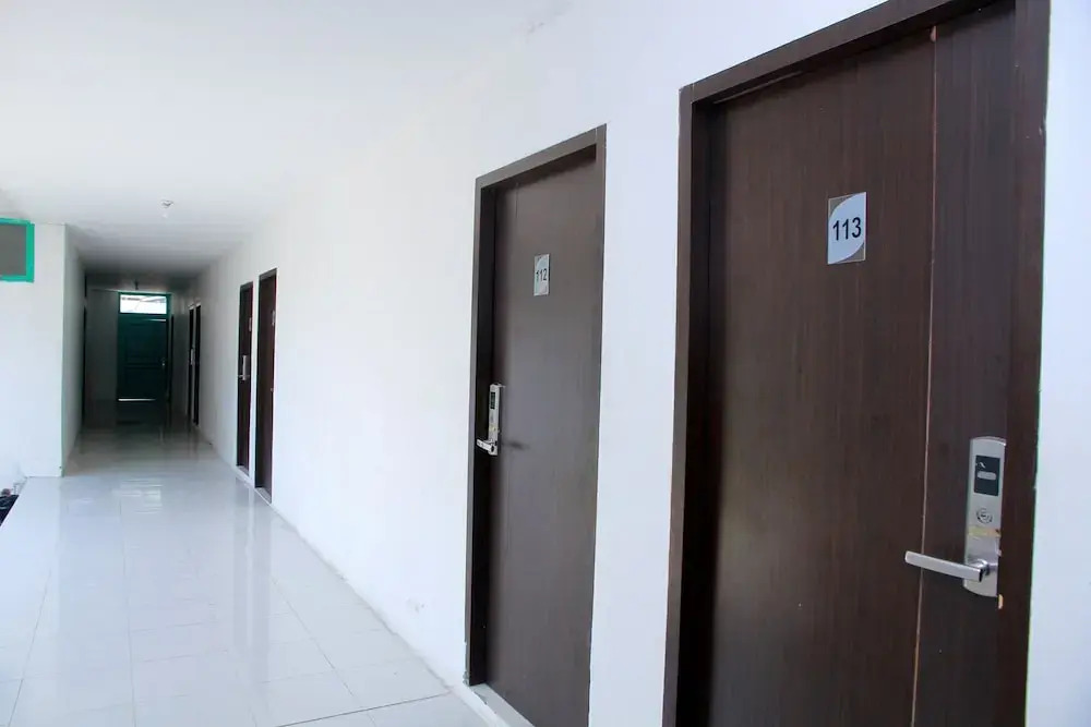 Grand Wisata Hotel by OYO Rooms