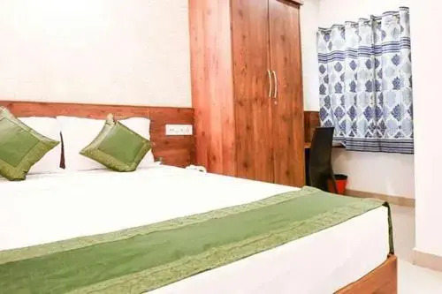Manish Apartment