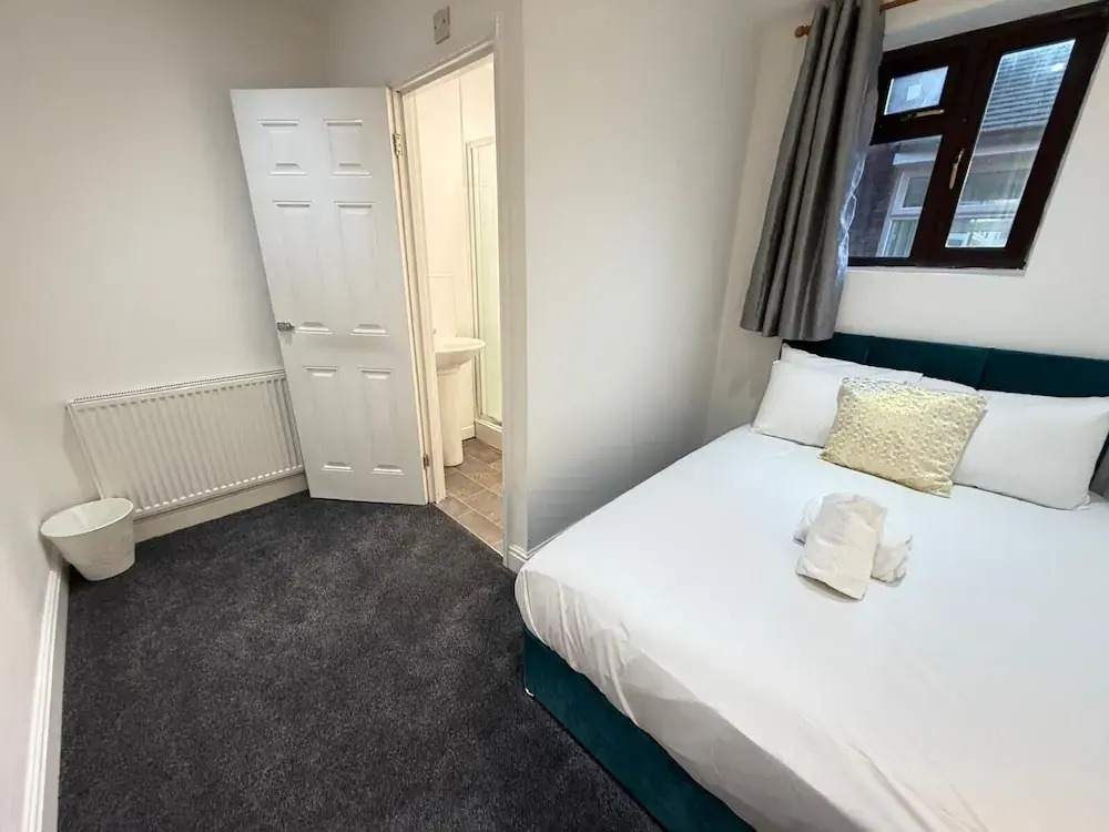 Ensuite Rooms Near Heathrow