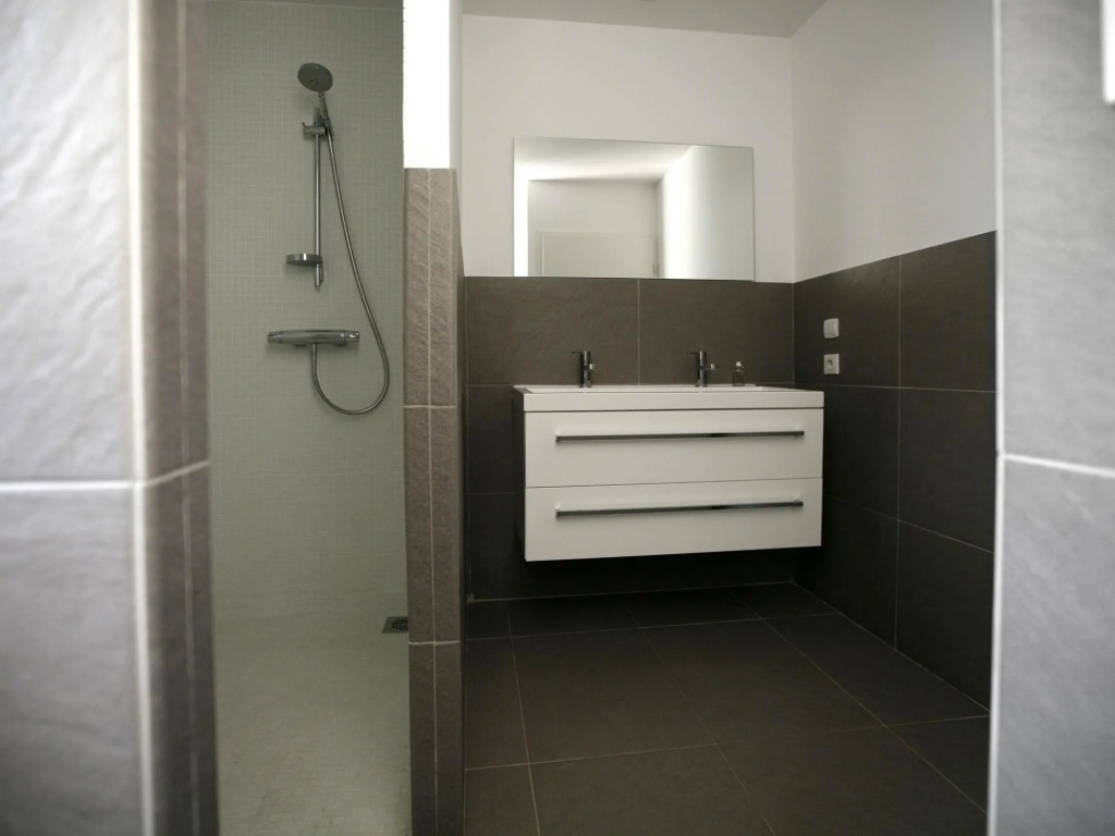 Exotic Holiday Home in Ceps with Private Pool
