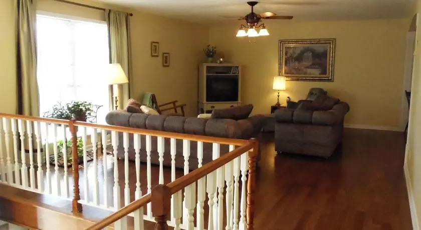 Cozy Home Guest House