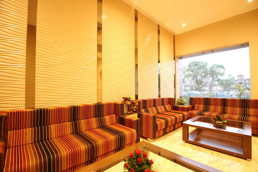 Hotel Le Roi Raipur at Raipur Railway Station