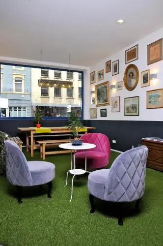 Domus Hotel