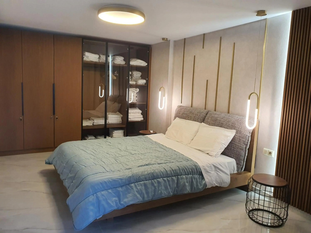 Adell Miramare Golden Loft