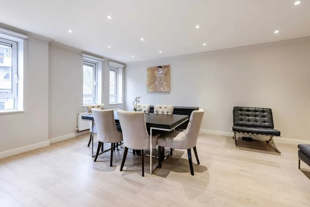 Stunning 2 Bed-hosted by Sweetstay