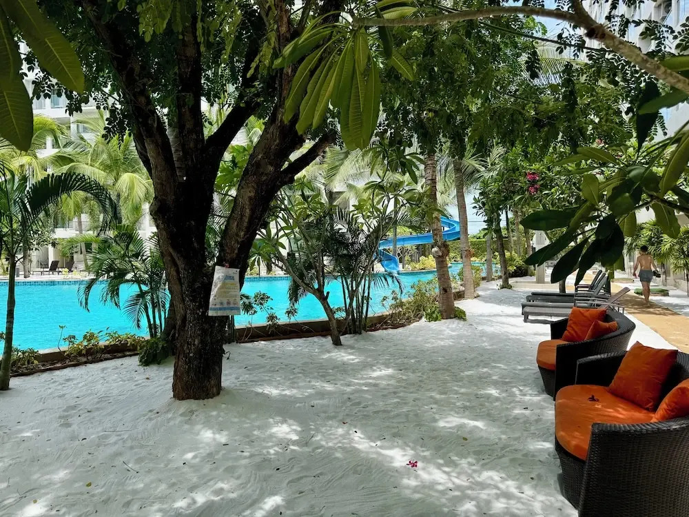 Laguna Beach Resort 3 The Maldives
