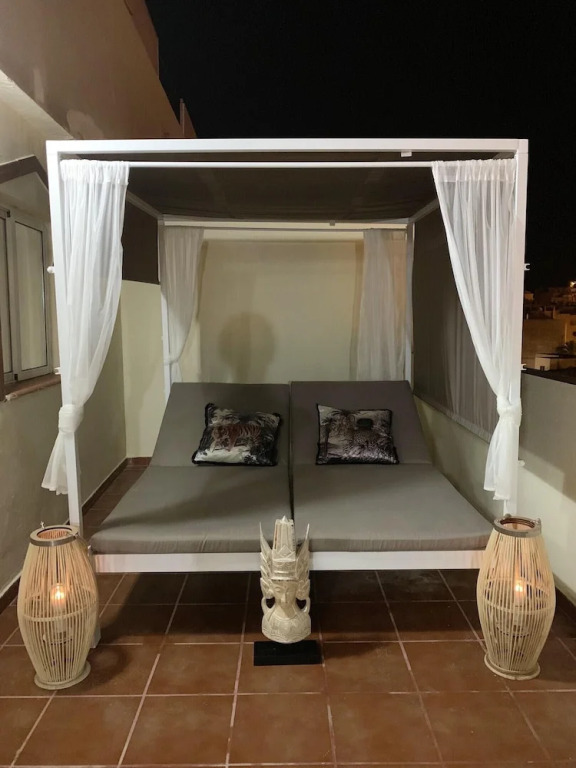 Apartment With 2 Bedrooms in Los Cristianos, With Wonderful Mountain V