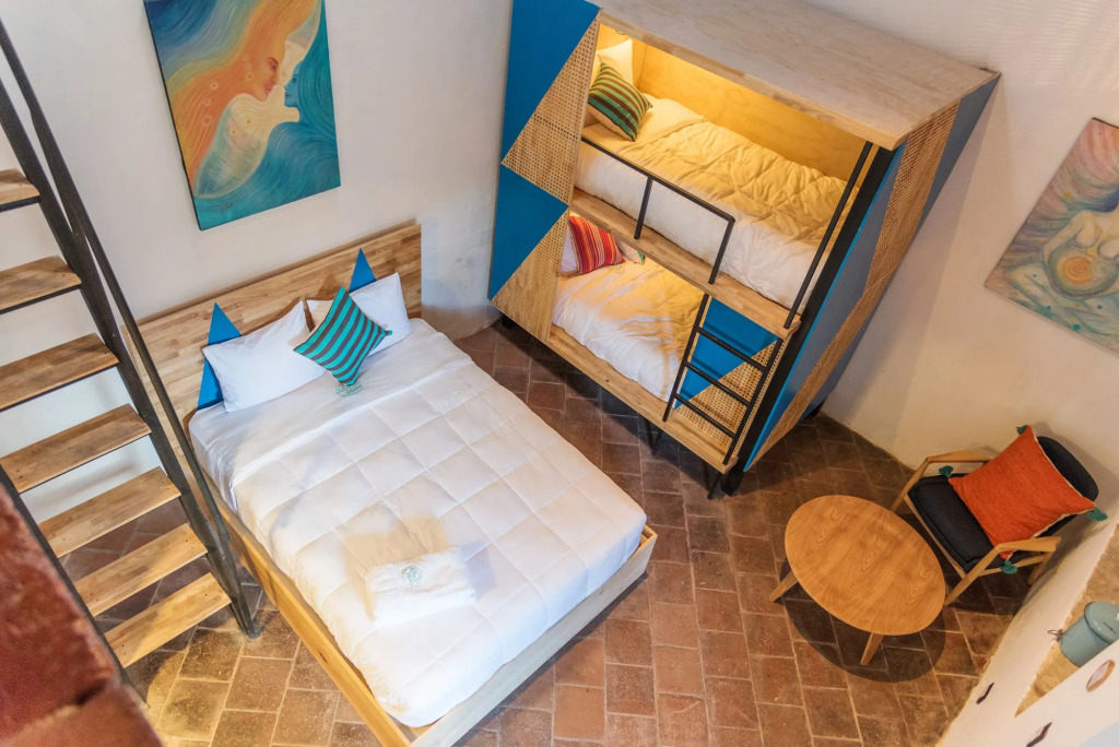 Adra Hostel