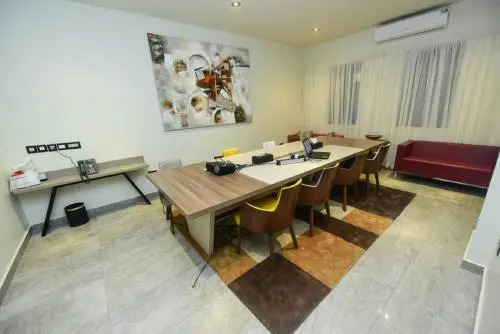 The Palms by Eagles Airport Residential