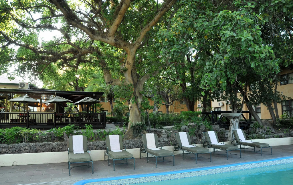 Cresta Rileys Hotel