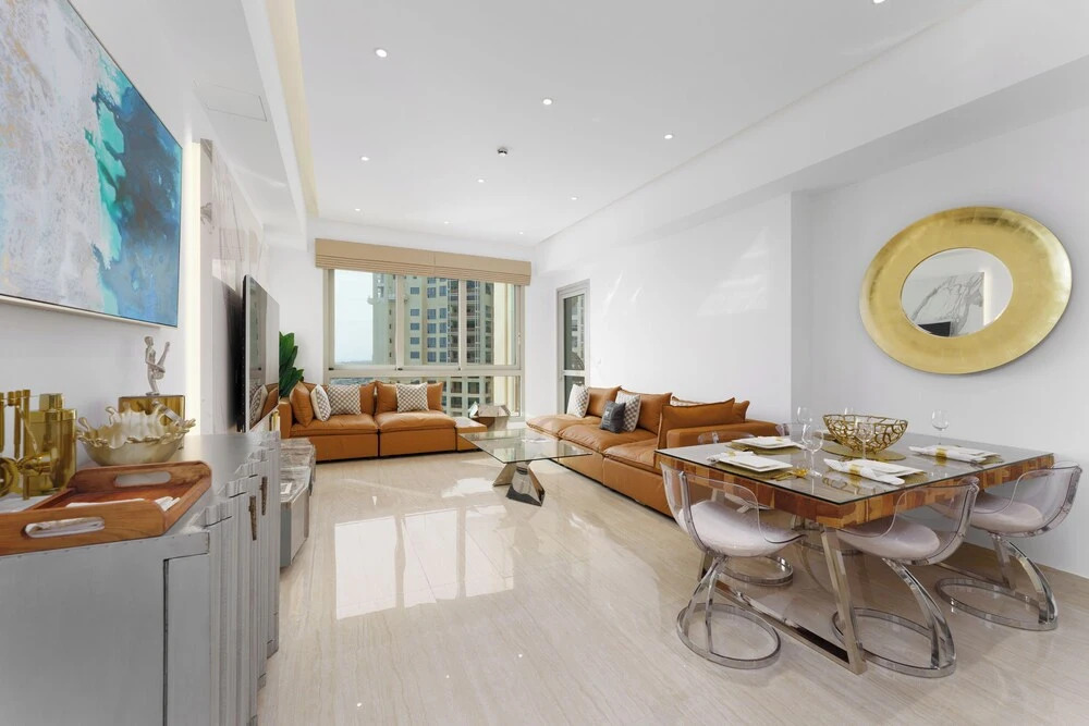 Maison Privee - High-End Palm Apt w/ Picturesque Seafront Views