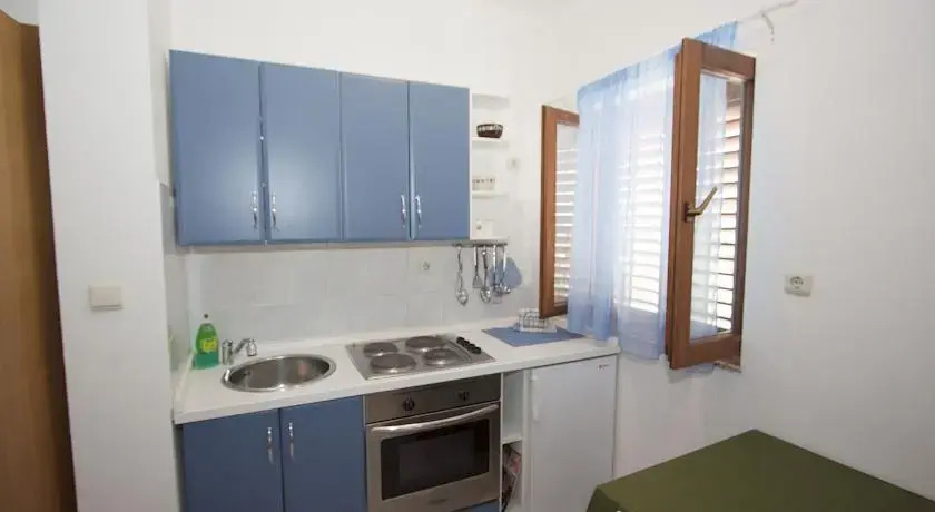 Apartments Nikolina
