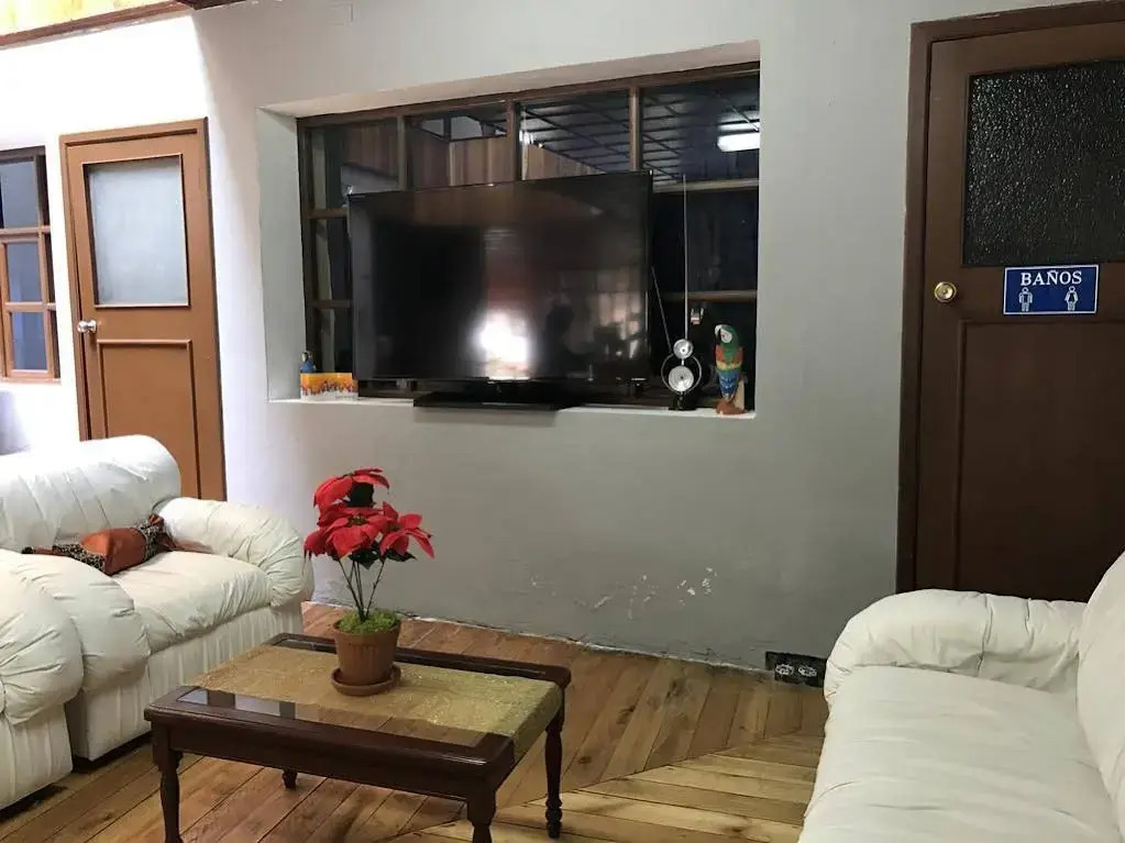 Aleidas Hostal