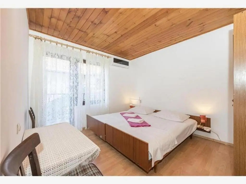Apartments with WiFi Vodice - 18959