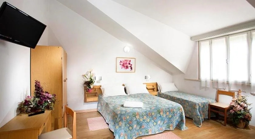 Hotel Atis