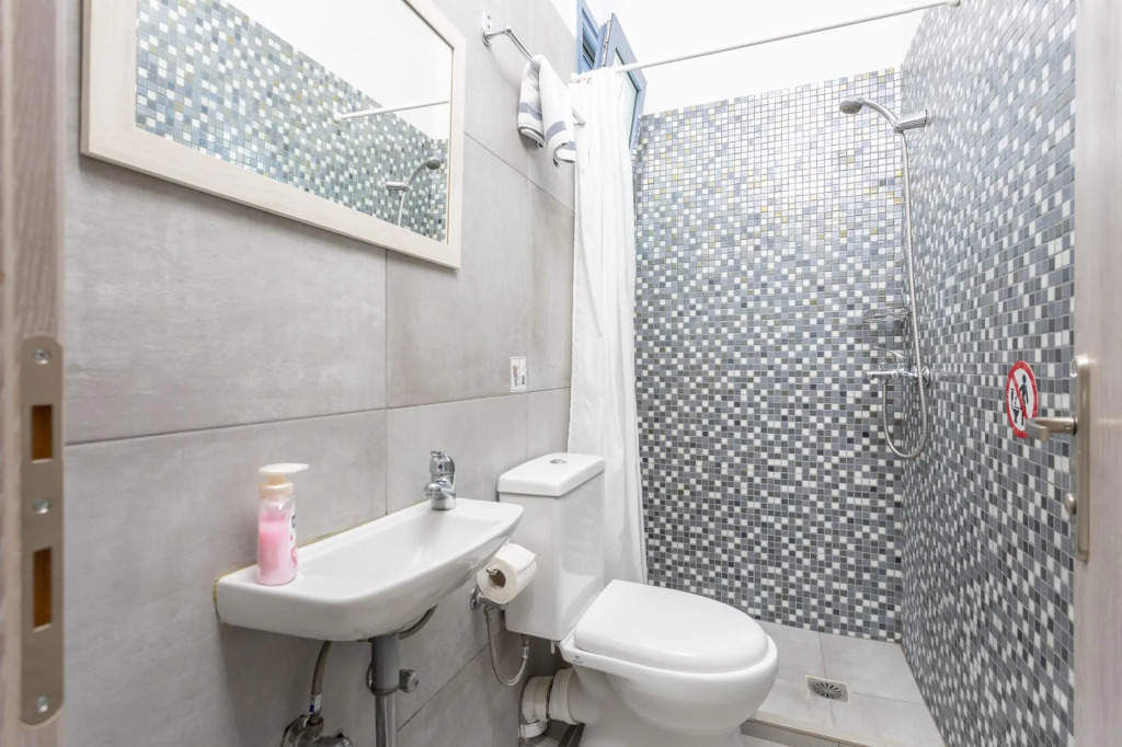Villa Seashell Large Private Pool Walk to Beach Sea Views A C Wifi Eco-friendly - 2641